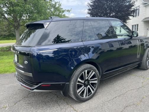 2023 Land Rover Range Rover P530 SE SWB