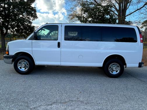 2016 Chevrolet Express 2500 LT