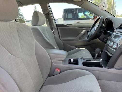 Red 2007 Toyota Camry LE