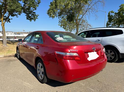 Red 2007 Toyota Camry LE