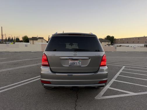 Silver 2012 Mercedes-Benz GL-Class GL 450 4MATIC
