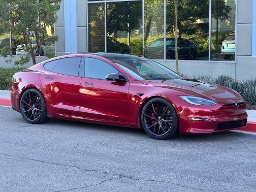 2024 Tesla Model S Plaid