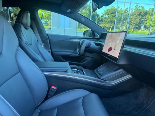 2024 Tesla Model S Plaid