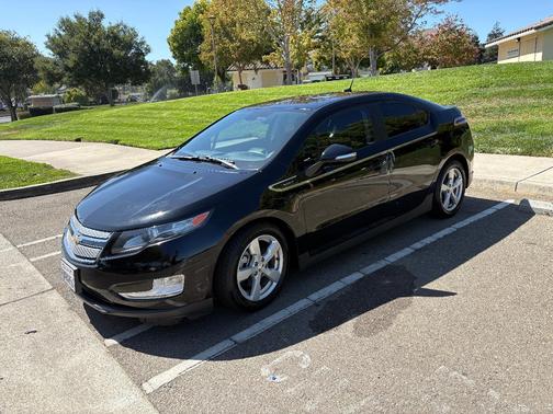 Black 2013 Chevrolet Volt Base