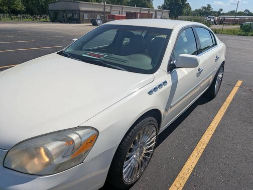 White 2006 Buick Lucerne CXS