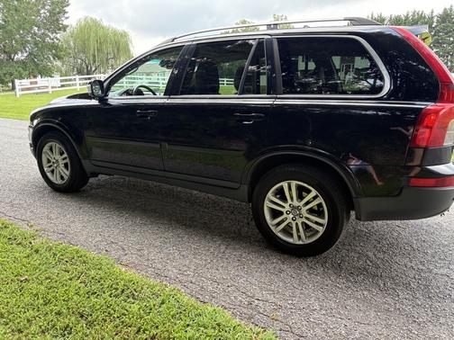 2010 Volvo XC90 3.2