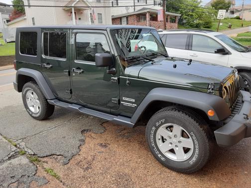 2010 Jeep Wrangler Unlimited Sport