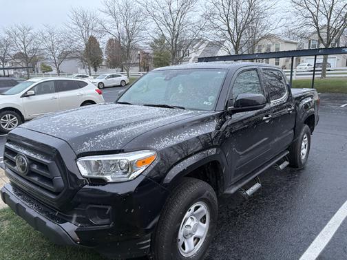 Black 2021 Toyota Tacoma SR5