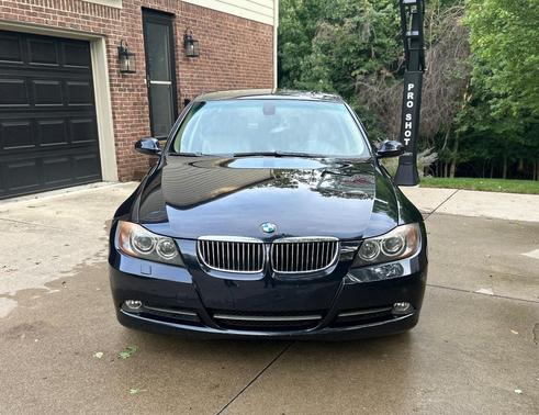 Blue 2006 BMW 330 i