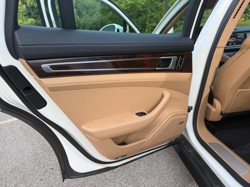 White 2018 Porsche Panamera Panamera 4