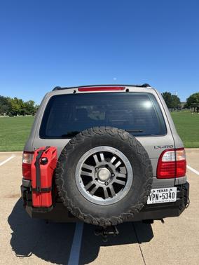1999 Lexus LX 470 Base