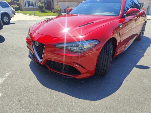 2018 Alfa Romeo Giulia Quadrifoglio