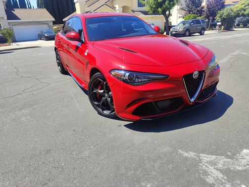 2018 Alfa Romeo Giulia Quadrifoglio