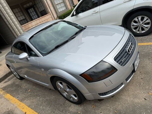 2002 Audi TT quattro