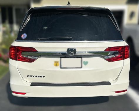 White 2019 Honda Odyssey EX-L
