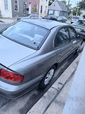 Gray 2004 Hyundai SONATA Base