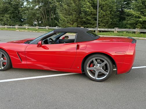 2006 Chevrolet Corvette Base