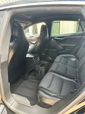Black 2018 Tesla Model S 75D