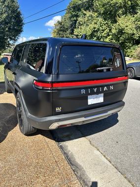 2023 Rivian R1S Launch Edition