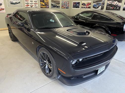 2017 Dodge Challenger R/T 392