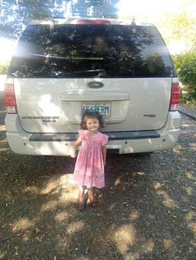 White 2006 Ford Expedition Limited