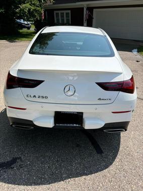 White 2024 Mercedes-Benz CLA 250 4MATIC