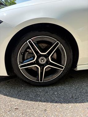 White 2024 Mercedes-Benz CLA 250 4MATIC