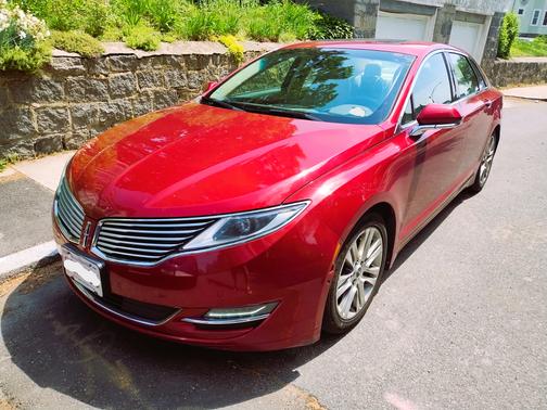 2014 Lincoln MKZ Hybrid Base