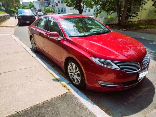 2014 Lincoln MKZ Hybrid Base