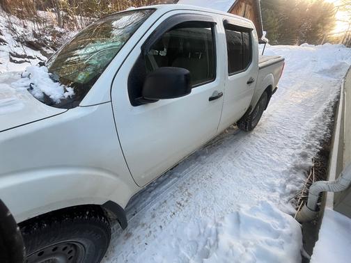 2018 Nissan Frontier SV