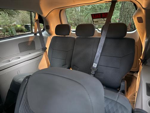 2010 Chrysler Town & Country Touring