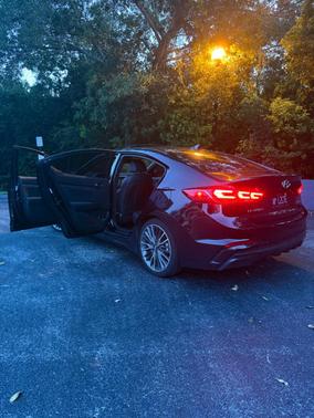 Black 2018 Hyundai ELANTRA Sport