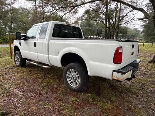 White 2008 Ford F-250 FX4 SuperCab Super Duty