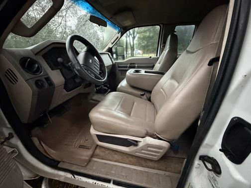 White 2008 Ford F-250 FX4 SuperCab Super Duty