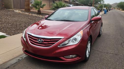2013 Hyundai SONATA GLS