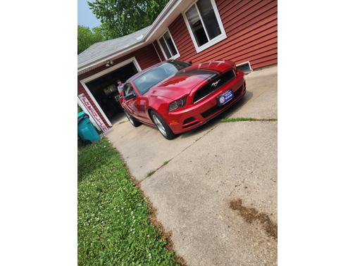 2013 Ford Mustang V6