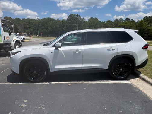 White 2025 Toyota Grand Highlander Limited