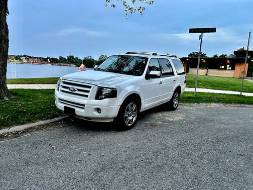 2010 Ford Expedition Limited