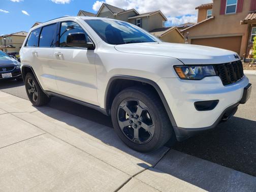2019 Jeep Grand Cherokee Upland