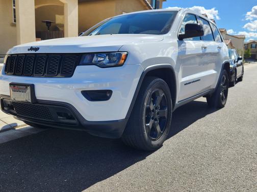 2019 Jeep Grand Cherokee Upland