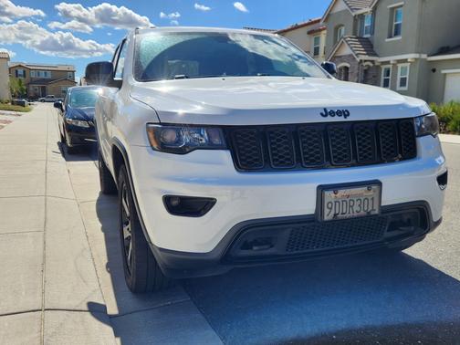 2019 Jeep Grand Cherokee Upland