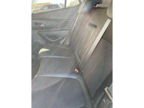 Photo 4 of 5 of 2020 Buick Encore Preferred