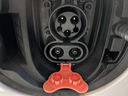 2016 Chevrolet Spark EV 2LT