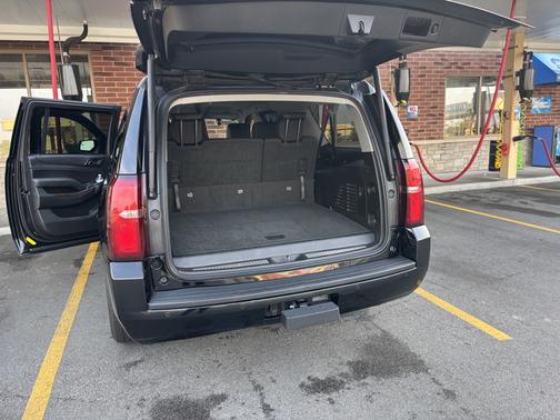 2019 Chevrolet Suburban LT