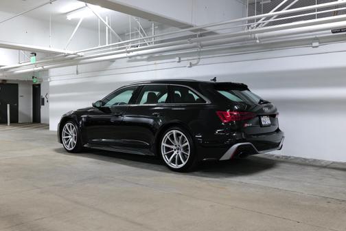 2024 Audi RS 6 Avant performance 4.0
