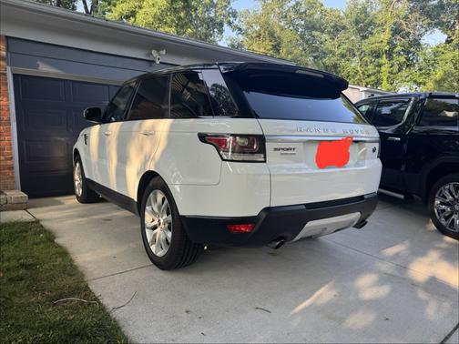 White 2015 Land Rover Range Rover Sport Supercharged HSE