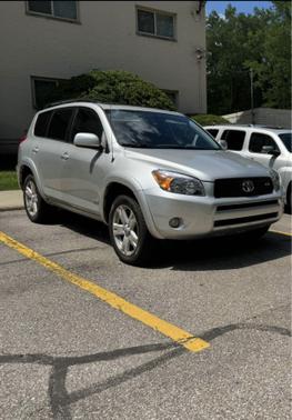 2007 Toyota RAV4 Sport