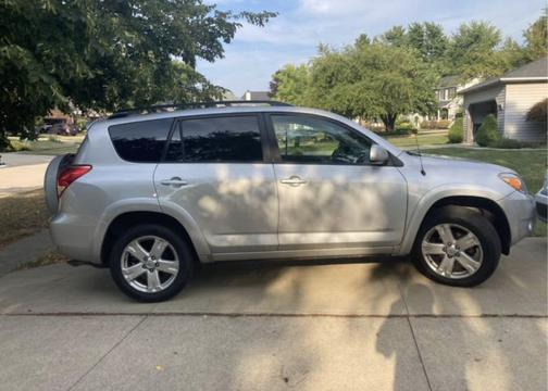 2007 Toyota RAV4 Sport