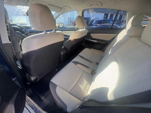 2016 Subaru Crosstrek 2.0i Premium