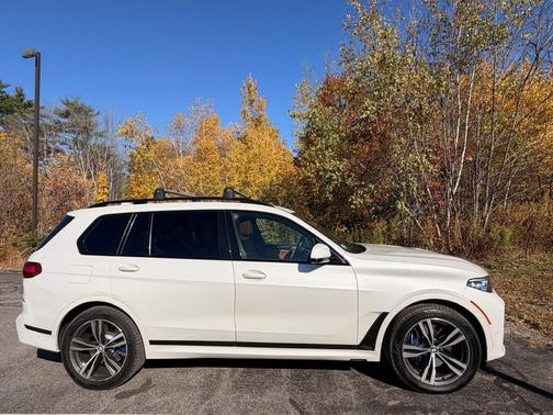 White 2020 BMW X7 M50i
